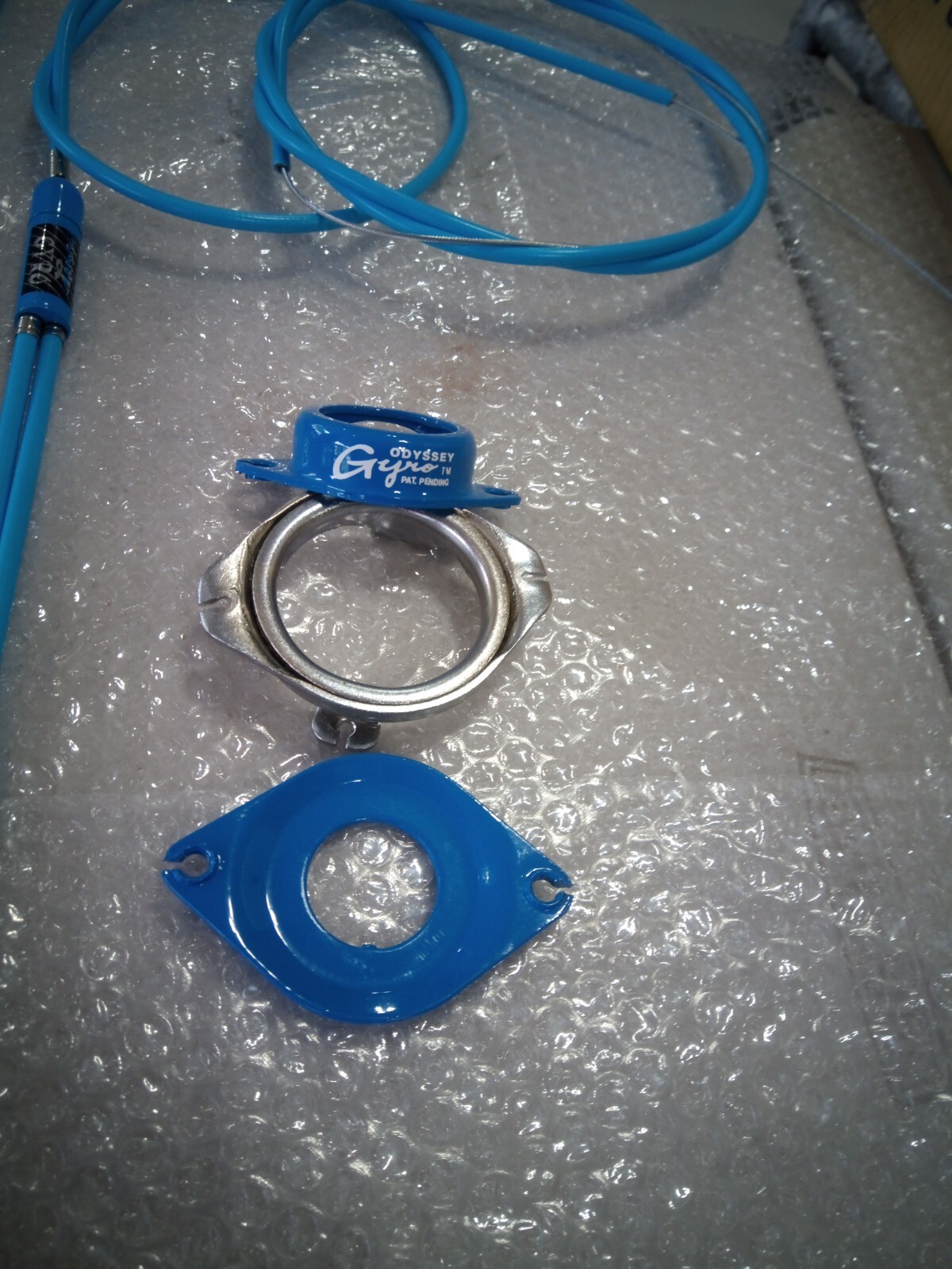 Picture 2 of 3