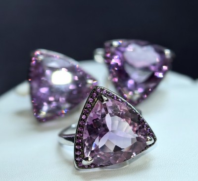 Damen Natural Amethyst Set 925 Sterling Silber Ohrringe Anhänger Ring Gr.8