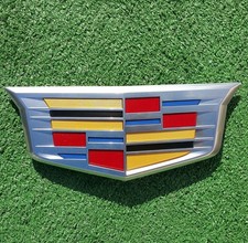 Factory Cadillac Escalade Grill Emblem 2021-2024 Gm Oem Front 23182045 84754506