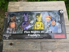 Juego de cuatro figuras Five Nights At Freddy's 5" Date prisa y llévame a casa FNAF
