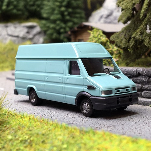 Iveco Daily, Turquoise - Busch 89115 - HO 1/87 | Condition: Neuf