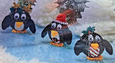RARE Herrschners Sunrise HOLIDAY PENGUINS Sequin Bead Xmas Ornament Kit Make 3