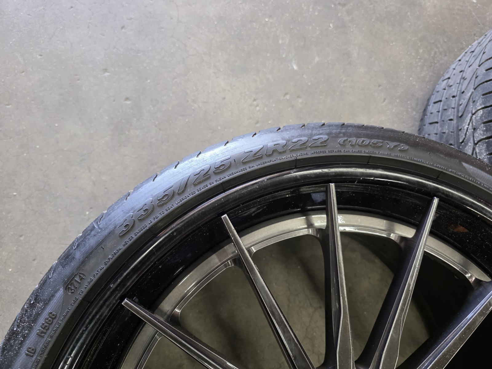 FERRARI 458 488 F8 ADV1 CS SERIES 7510 WHEELS SET WITH TIRES 