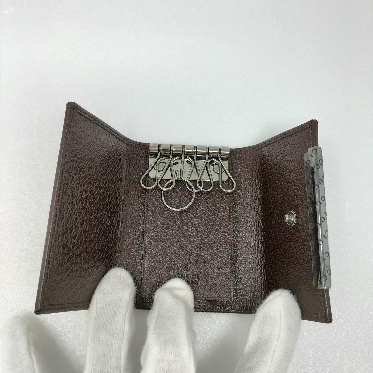 GUCCI 6 Key Case Compact Rectangular Logo Beige A… - image 2