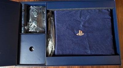 PS4 Pro 2TB Translucent Blue 500 million Limited Edition Console Bundle/headset