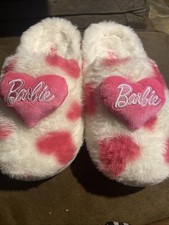 Barbie Pink Cream Faux Fur Logo Super Push Comfy Women's Slippers Sz M 6.5-7.5 