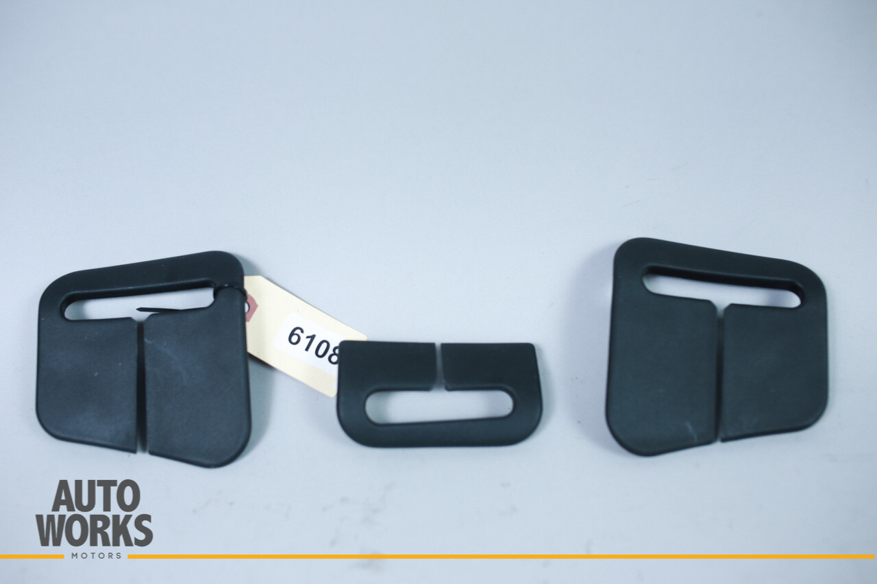 04-08 Maserati Quattroporte M139 Rear Seat Belt Guide Bezel Trim Set of 3 OEM