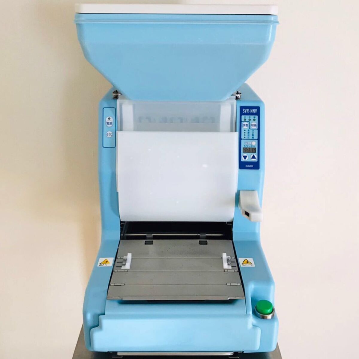 RARE!!EX-SUZUMO SVR-NNV AUTO. SUSHI ROLL MAKER/3 size&Eng. Manual.(AD002)038-272 RARE!!EX-SUZUMO SVR-NNV AUTO. SUSHI ROLL MAKER/3 size&Eng. Manual.(AD002)038-272