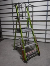 NEW Little Giant 6' Safety Cage Step Ladder 19704-146 outrigger legs PICKUP ONLY