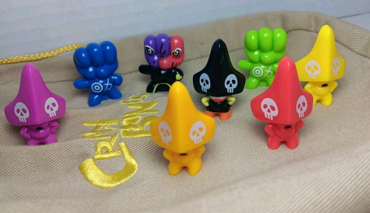 RARE Gogo's Crazy Bones Series 1, #23 Hiraku & #38 Fist +Varients