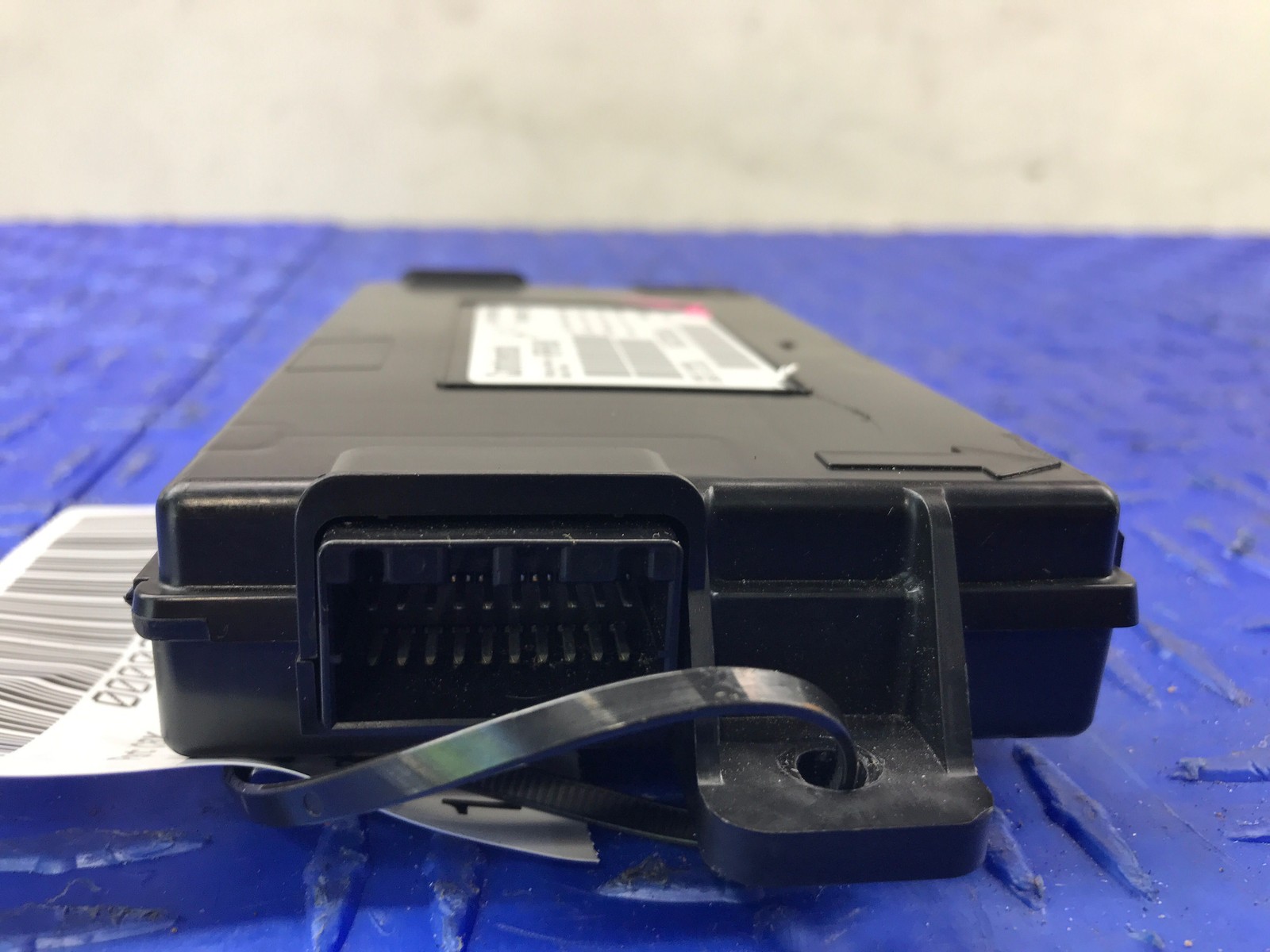 2014 2015 2016 MASERATI GHIBLI M157 PASSIVE ENTRY ELECTRONIC CONTROL MODULE ECU