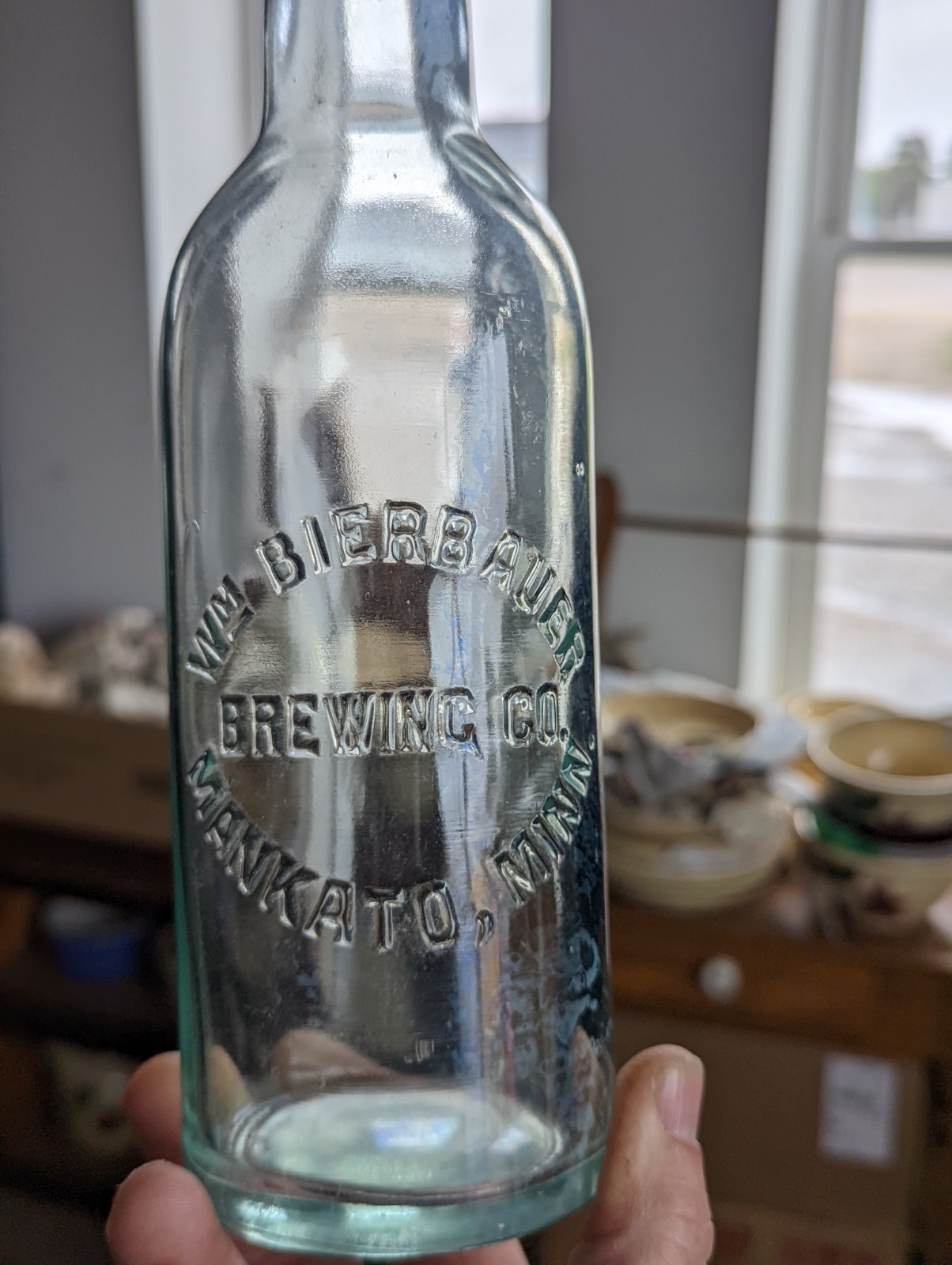 Pre Prohibition Quart Wm Bierbauer Brewing Mankato Minnesota Minn MN Beer Bottle