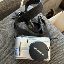 Olympus CAMEDIA C-740 Ultra Zoom 3.2MP Digital Camera No Idea If Works As Is