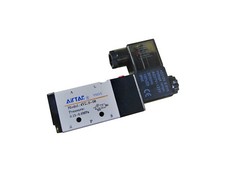 4V210-08 5 Way 2 Position Solenoid Pneumatic Air Valve 1/4" BSPT 110V Double 120