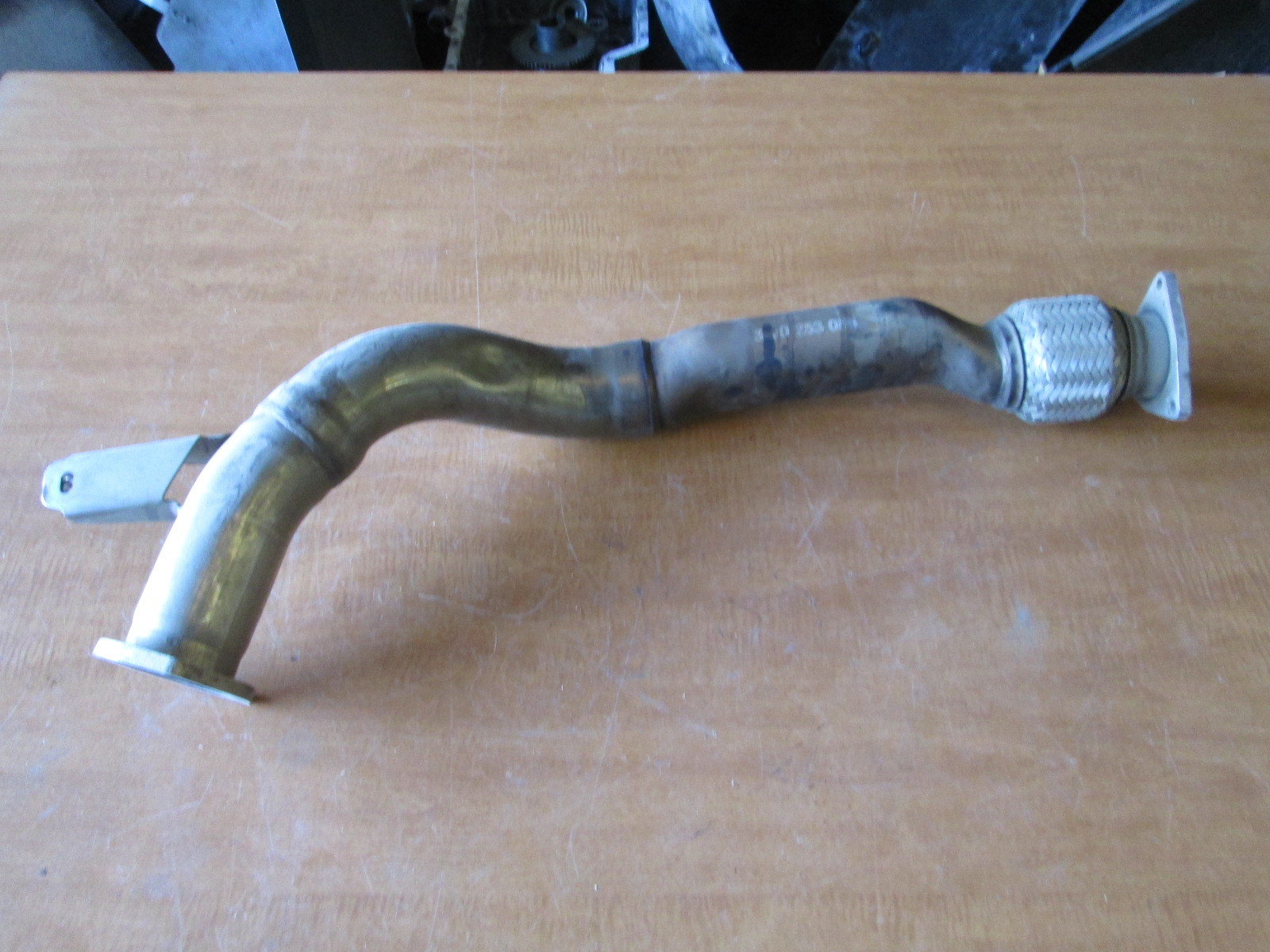 Bentley - 05 -LH Exhaust Extension # 3WD253086