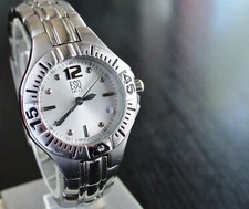 VINTAGE SWISS ESQ MOVADO SPORT DATE ELEGANT QUARTZ WOMEN'S SILVER BRACELET WATCH