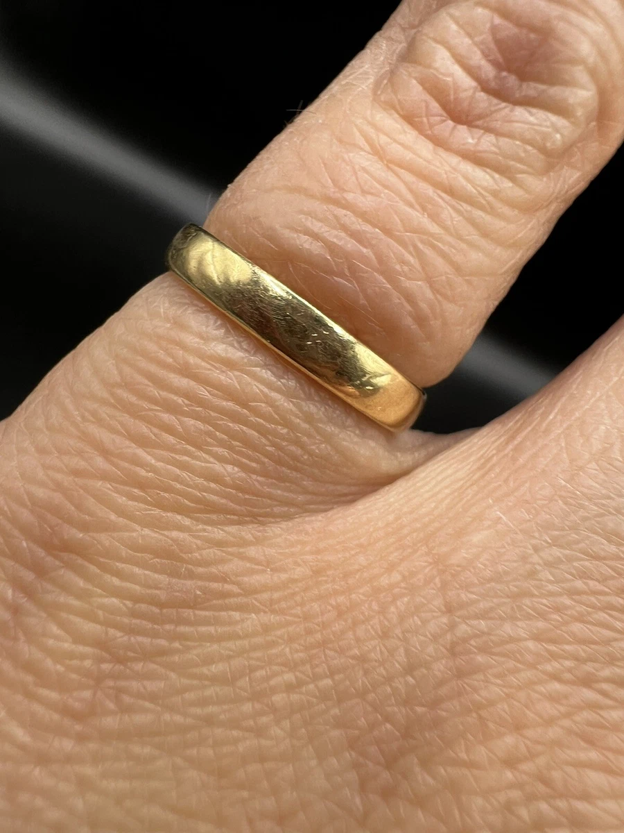 18ct solid on sale gold ring