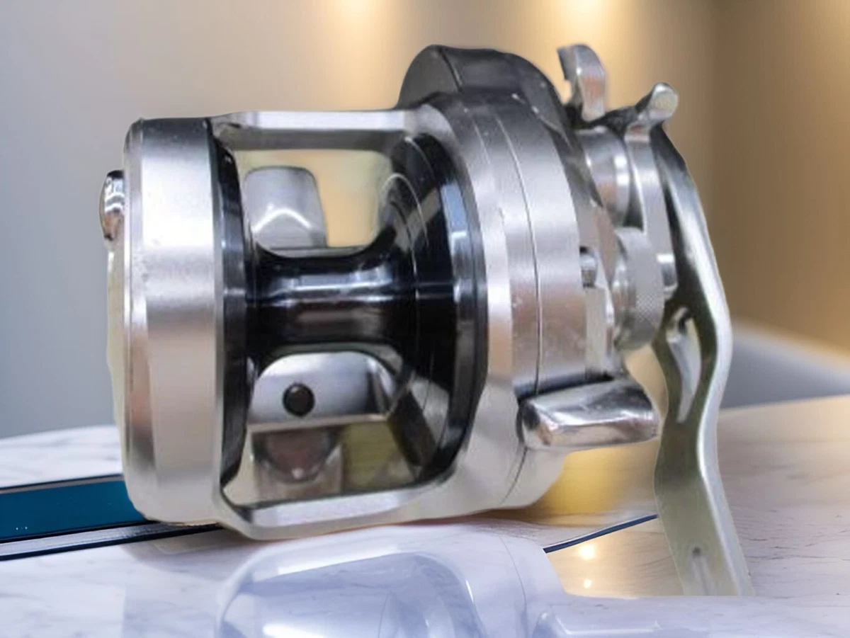 Shimano 17 OCEA JIGGER 1500HG Right Jigging Game Reel 6.4:1 Good