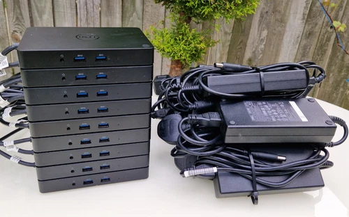 15x Dell WD15/K17A 4K USB-C DELL Docking Station USB 3.0 180W PSU HDMI