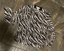 MISOOK SEQUIN ZEBRA PRINT ZIP UP JACKET..MEDIUM