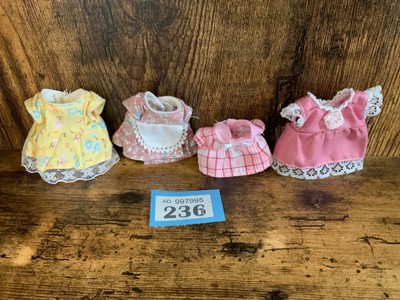 Sylvanian families calico  mixed selection of female  adult & child clothing  