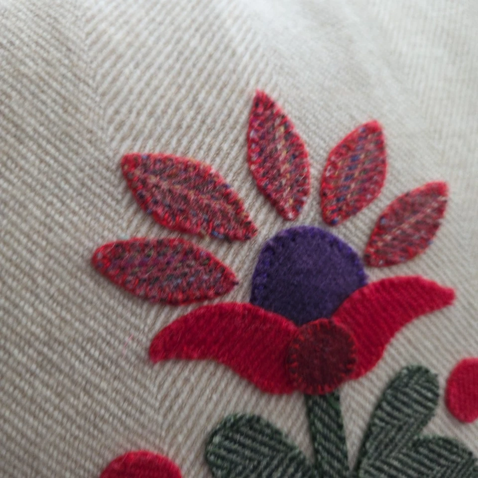 Vtg applique scandinavian Floral Woven Tweed Wool Patchwork Cushion Cover Blue - Image 3 of 4