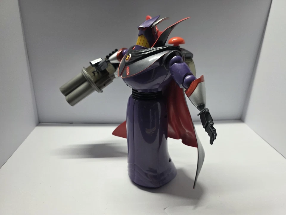 Disney Pixar Evil Emperor Zurg Toy Story Villian Sound Exclusivo de Disney Store Foto 3 de 4