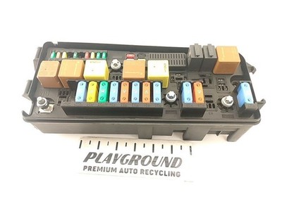 Saab 9-3 SEDAN Engine Fuse Box Relay Junction Block 2.0L 4 Cylinder Fits 03-11