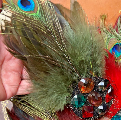 feather peacock pin clip 1pc moss