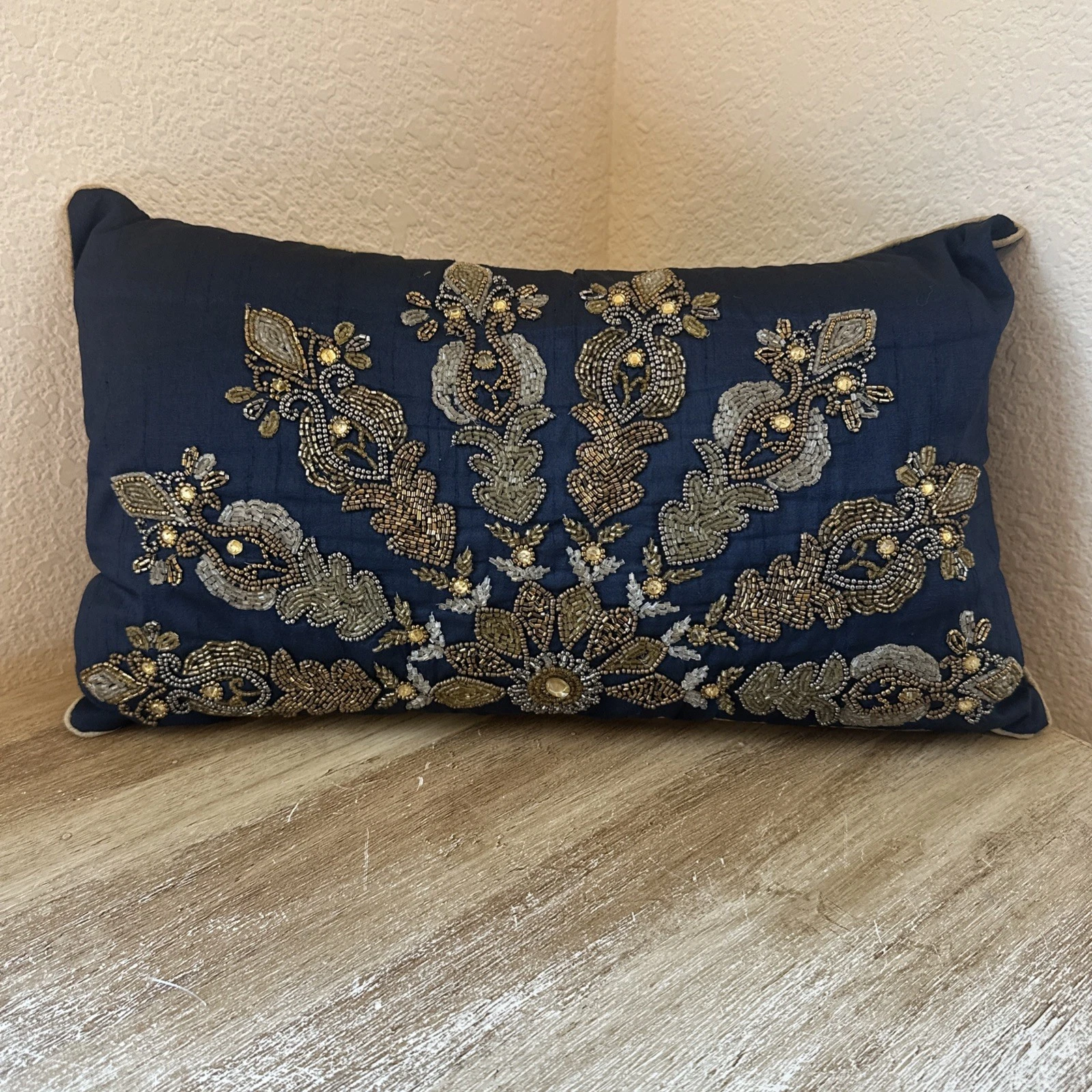 Pier 1 Imports Beaded Throw Pillow Rectangular Shiny Sparkly Lumbar 12 x 20"
Opens in a new window o