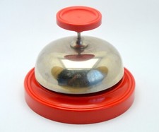 CAMPANELLO RECEPTION HOTEL ROSSO VINTAGE SCRIVANIA ROSSA BANCONE SERVIZIO CAMPANELLO OSTELLO