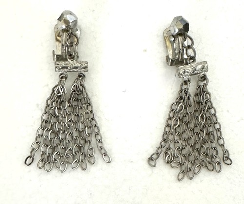 Vintage Chain Tassel Necklace 24" + 3" Tassel & Matching Clip on Earrings - Picture 5 of 6