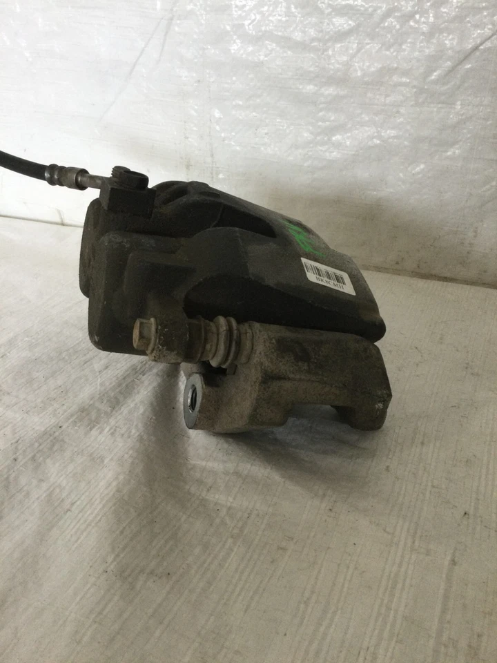 Pinza de freno delantera derecha para pasajero Dodge RAM 1500 2013-2018 14900801 OEM Foto 4 de 4