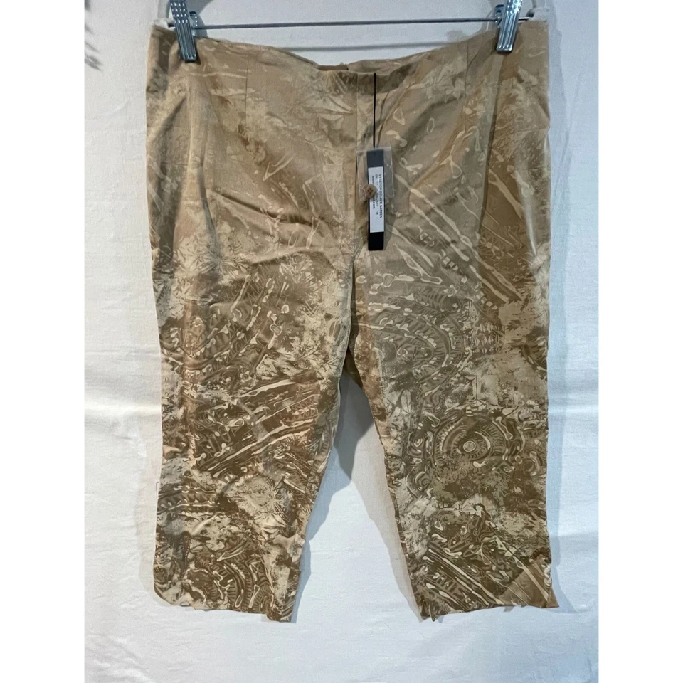 Calça capri estampada bronzeada Yansi Fugel tamanho 14 - Imagem 3 de 4