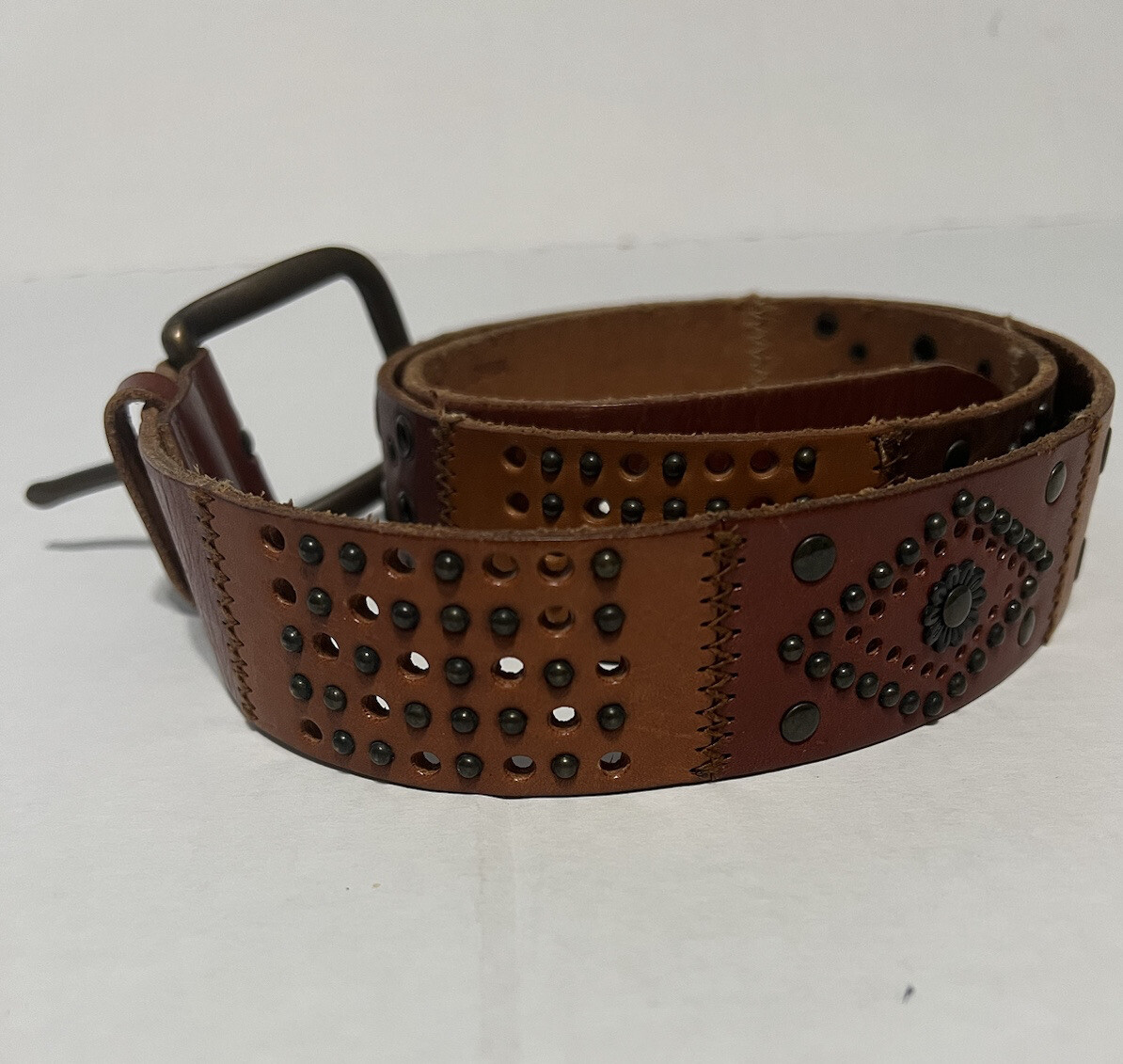 Fossil Studded Leather Patchwork Belt Women’s Siz… - image 2