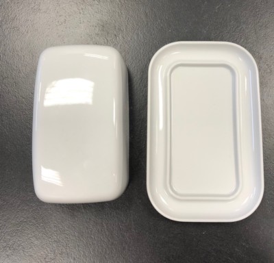 Butterdose aus Porzellan Dose mit Deckel weiß Butterglocke Halbes Stück Butter