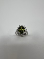 925 Sterling Silver, Oval shape Green Peridot , Ring Size 7