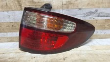 Feu arrière Toyota PREVIA