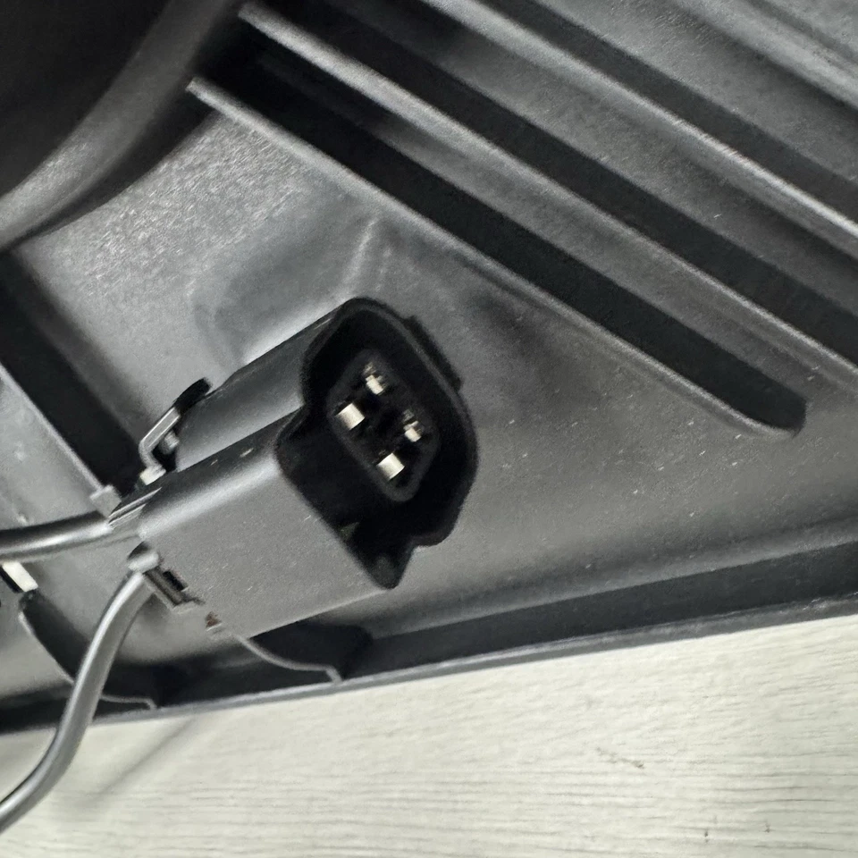 Ventilador de radiador de aire acondicionado para Cadillac Deville 2000-2005 para GM3115186 | 12463002 Foto 2 de 4