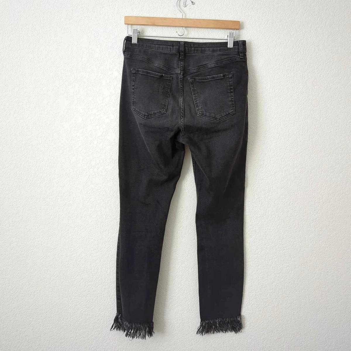Free People Women s Great Heights Fringe Skinny Black Distressed
