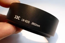 62mm Lens Hood  Shade threaded metal screw in telephoto for 80-200mm 30mm LN-62S