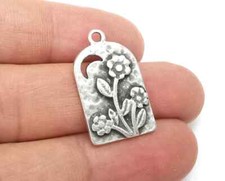 Flowers Daisy Plant Dangle Charms Antique Silver Plated jewelry Accessories