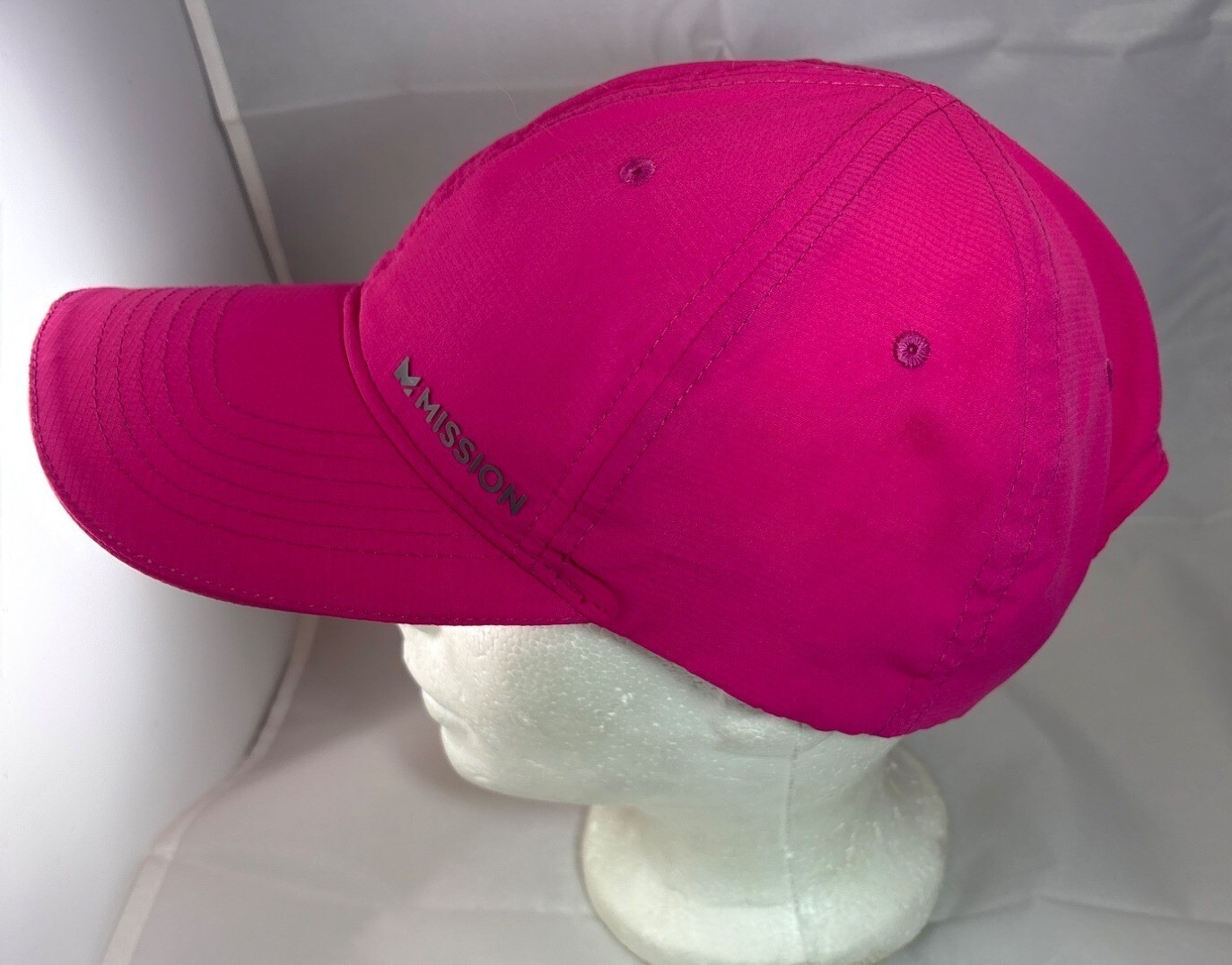 Mission HydroActive Cooling Hat Adjustable Fit Pi… - image 2