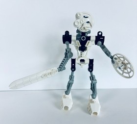Lego Bionicle 8536 Toa Mata Kopaka - complete with instructions