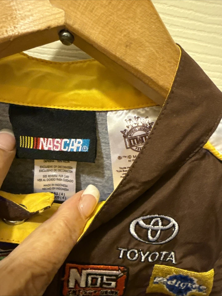 Body M&M Nascar Kyle Busch 4T Nuevo con Etiquetas Foto 4 de 4