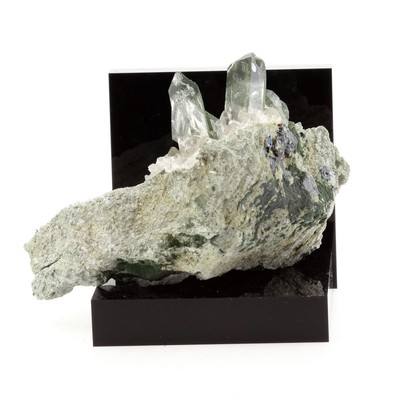 Mineralien und Edelsteine. Quarz Chlorit + Hämatit. 585,2 ct. Les Deux
