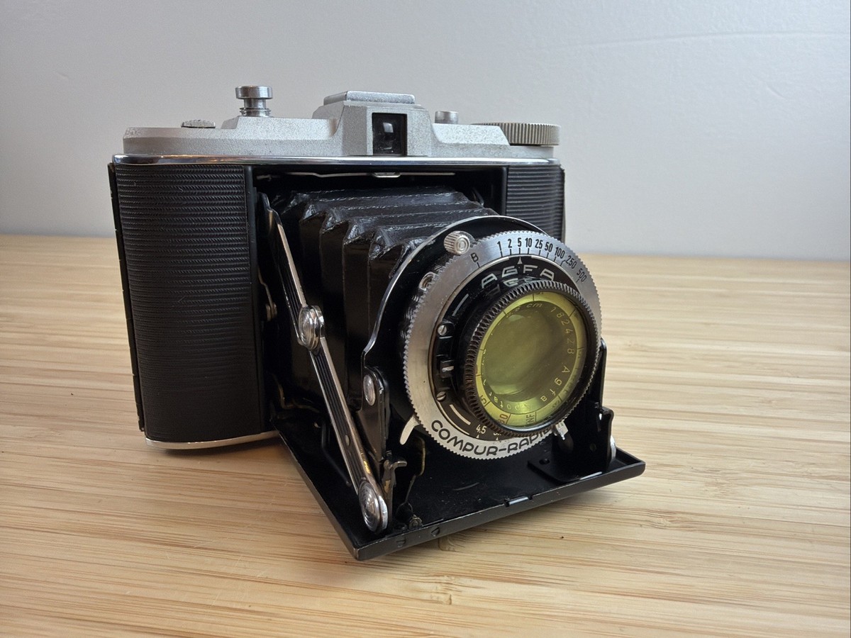 AGFA Isolette Camera 85mm f/4.5 Film Camera Compur-Rapid Vintage