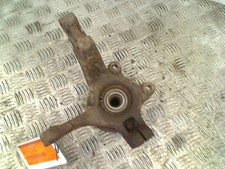 2009 Dacia Sandero I (BS) Hatchback 1.2 16V (D4F-F732) STUB AXLE LEFT FRONT