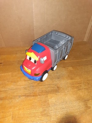2011 FISHER PRICE LITTLE PEOPLE WHEELIES ZIG THE BIG RIG TRUCK W/ SOUNDS