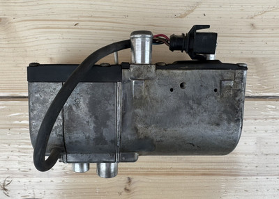 Eberspächer Zuheizer D3WZ 25 1864 VW T4 TDI 701 815 071